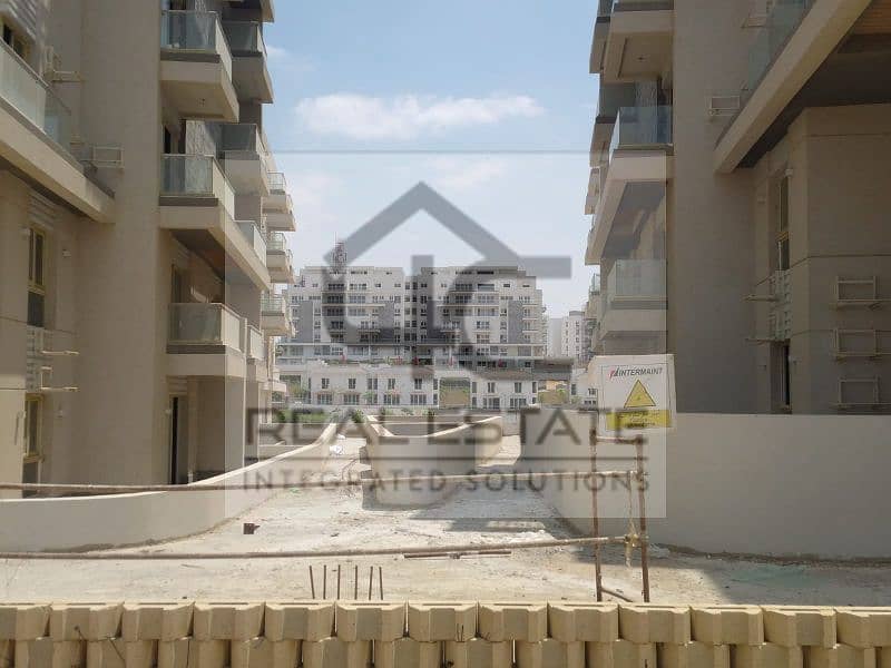 Apartment for sale in installments, semi-finished, with the lowest down payment and total, in the market for quick sale 20