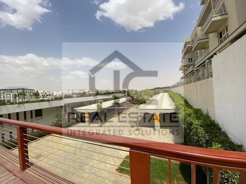 with the old price, own apartment of 150 m  on the largest view and landscape, in a prime location in the heart of New Cairo. 4