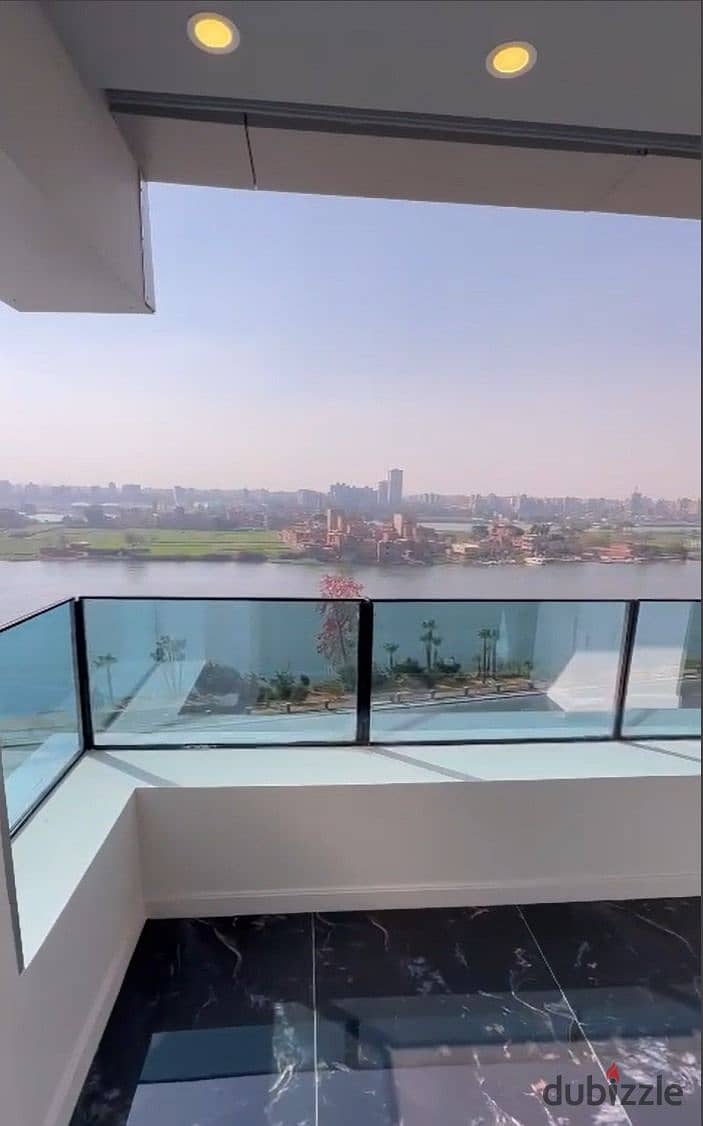 Luxury Hotel Apartment with Stunning Nile and Pyramids View Next to Hilton hotel  Pearl Tower 9