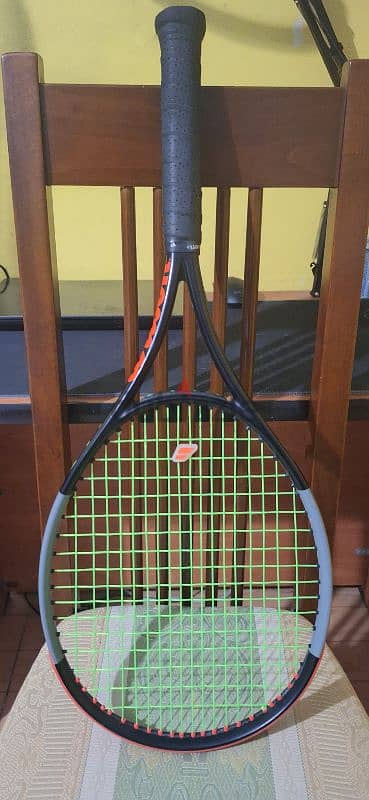 Wilson Burn 100Ls V4 tennis racket