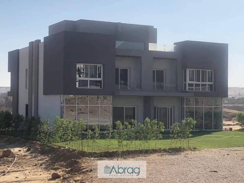 Villa 393m For Sale in Compound ETAPA El Sheikh Zayed installments 3