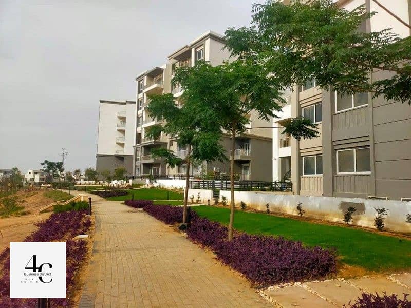 Lowest total price apartment 157m with down payment and installments 3 bedrooms view landscape north direction in compound hyde park 8