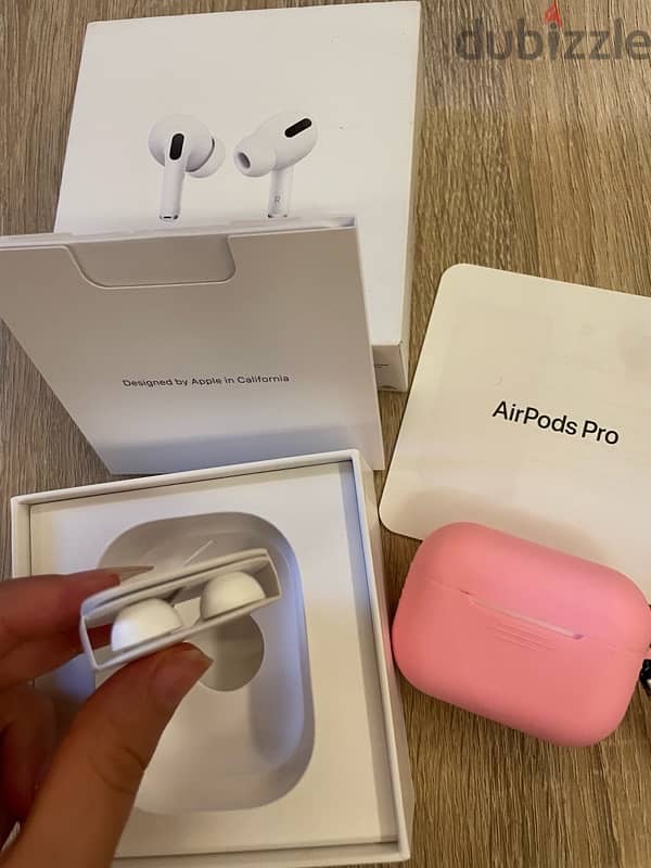 Airpods pro 1st generation 1