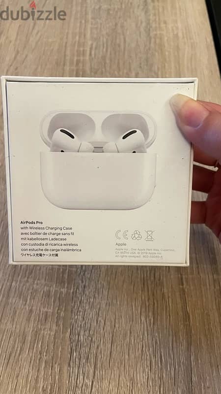 Airpods pro 1st generation 4