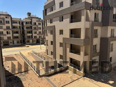 Apartment 191 m, ready to move, semi-finished, for sale in Cairo University Compound, the northern expansions, on Dahshur link, Sheikh Zayed, October