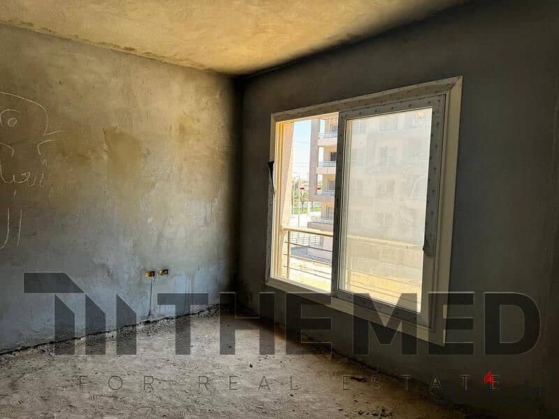 Apartment 191 m, ready to move, semi-finished, for sale in Cairo University Compound, the northern expansions, on Dahshur link, Sheikh Zayed, October 3