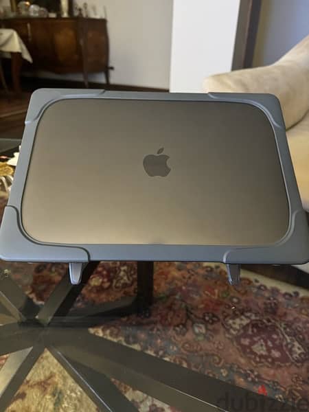 MacBook Pro 13 Inch - M1 1