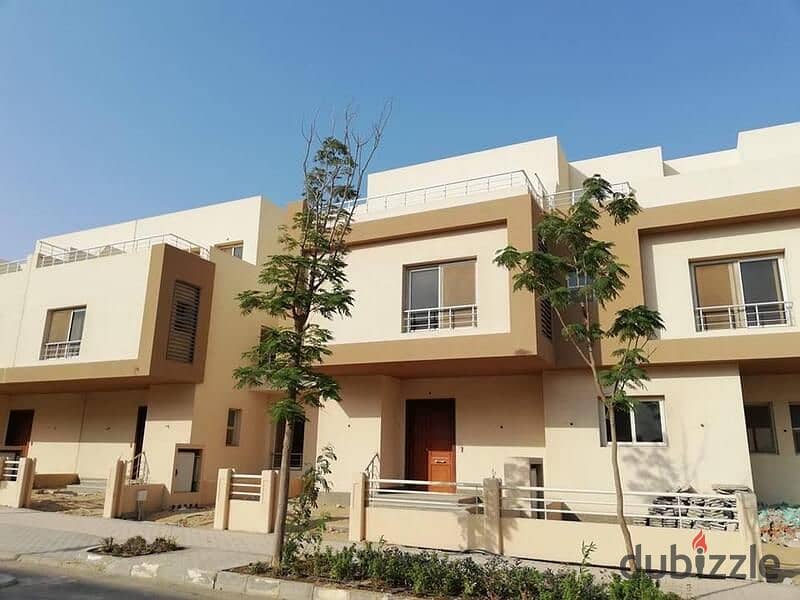 Immediate delivery of a fully finished villa in the heart of 6th October, Grand Heights compound, next to all services 10