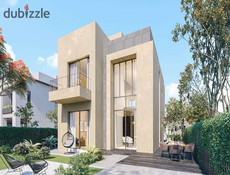 The user lives in O West in a 400-square-meter villa, purchased through a long-term installment plan, in a prime location directly on Al Wahat Road. 11