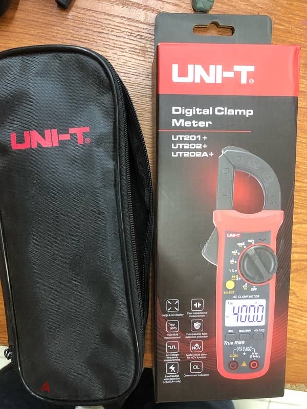 Uni-T Digital Clamp Meter Ut202 + 2