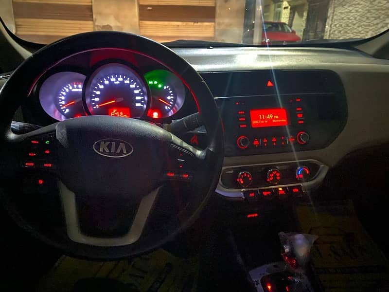 Kia Rio 2013 6