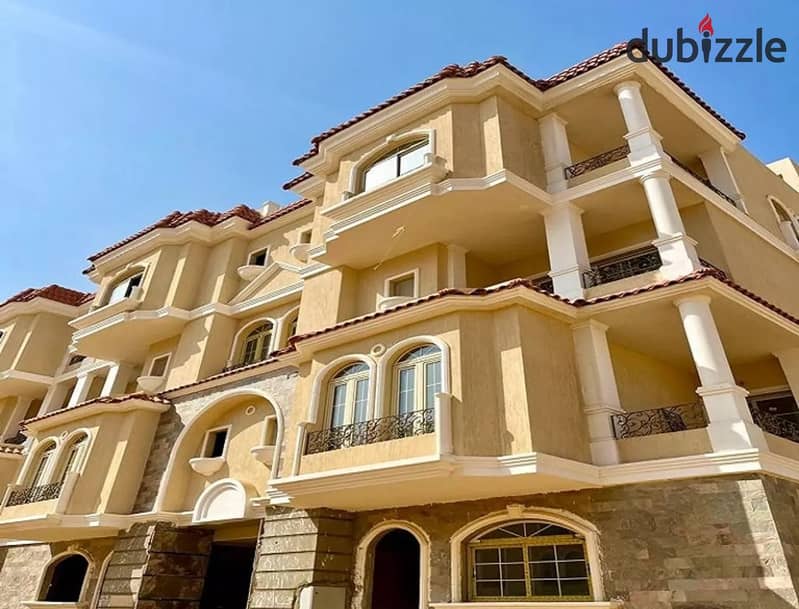 A prime duplex with immediate delivery, 272 square meters + 80 square meters garden, is available in the heart of 6th of October, near Al Sayad Club 6