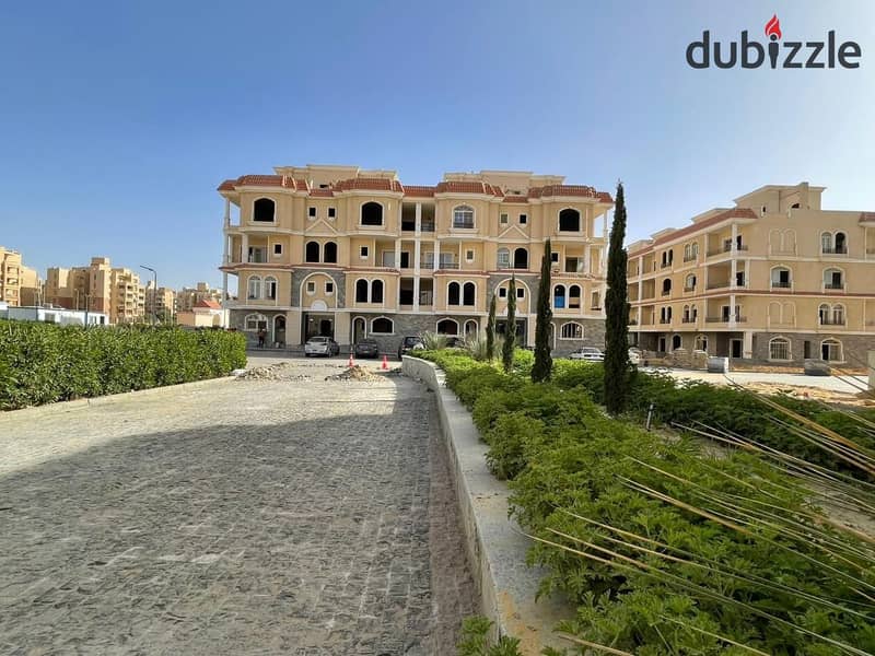 A prime duplex with immediate delivery, 272 square meters + 80 square meters garden, is available in the heart of 6th of October, near Al Sayad Club 11