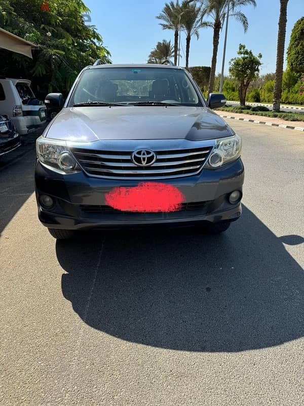 Toyota Fortuner 2014 0