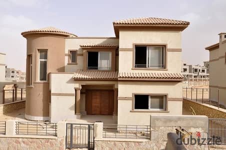 Villa Type M for sale ground  + first + Roof for sale at Palm Hills New Cairo , fifth settlment