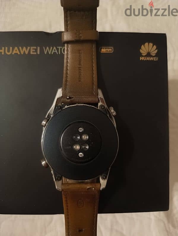 للبيع ساعه Huawei gt2 classic 2