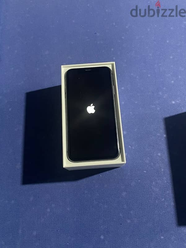 iPhone 11 مساحة 128 3