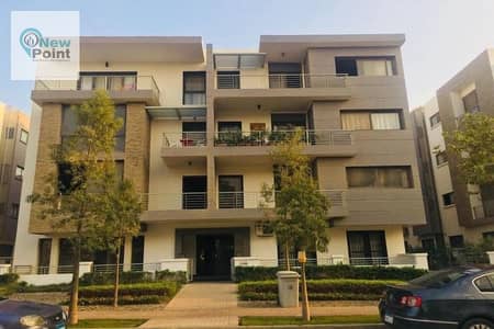 Duplex 208 meters for sale in New Cairo in front of Cairo International Airport in Taj City Compound