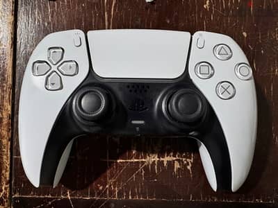 PS5 controller