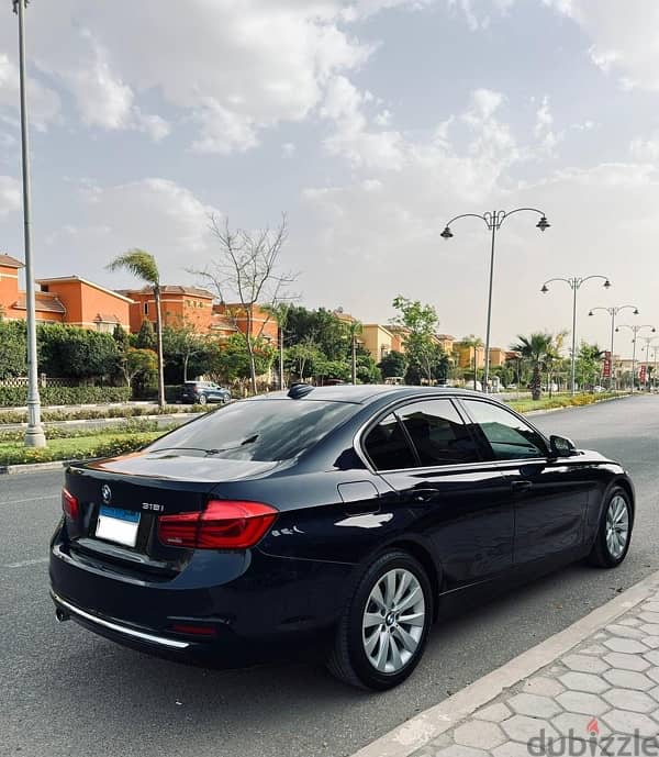 BMW 318 2019 7