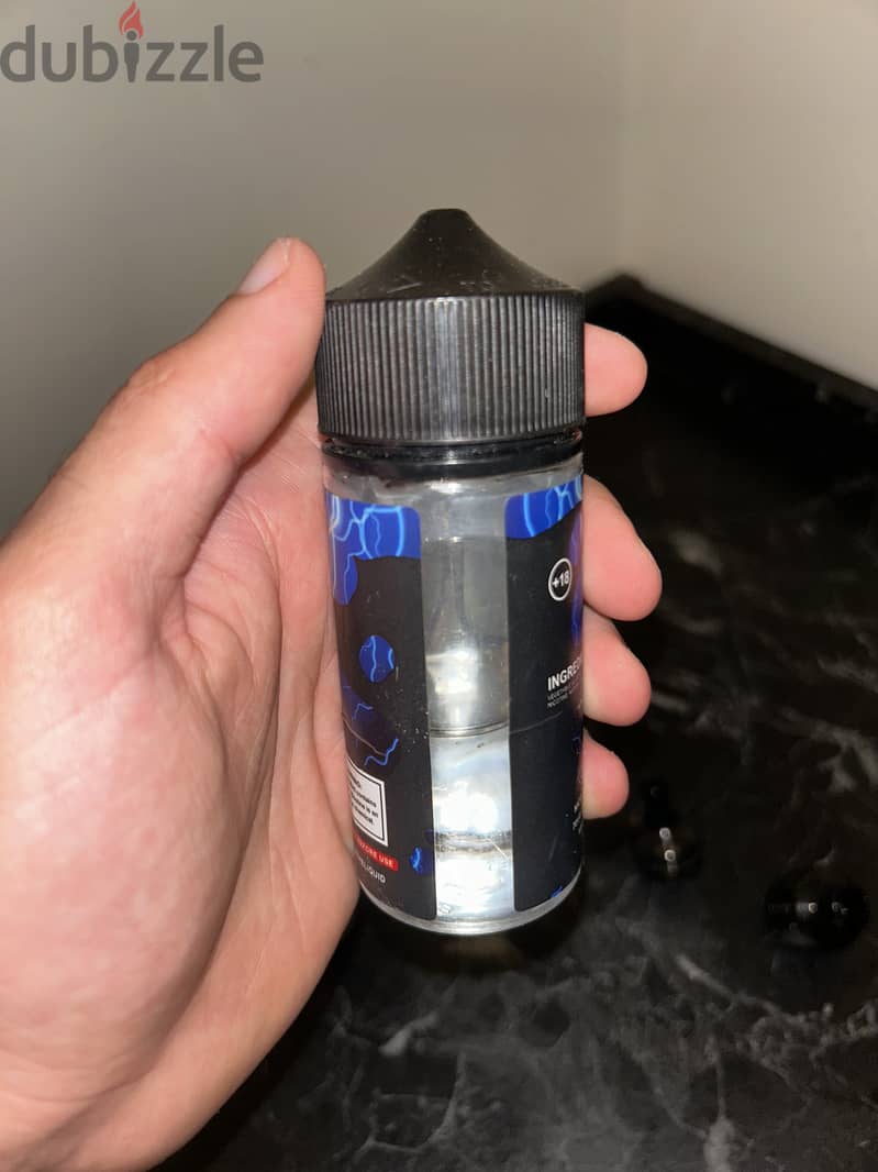 Drag X like new used 3 times only DL + MTL cartidge and 2 free liquids 8