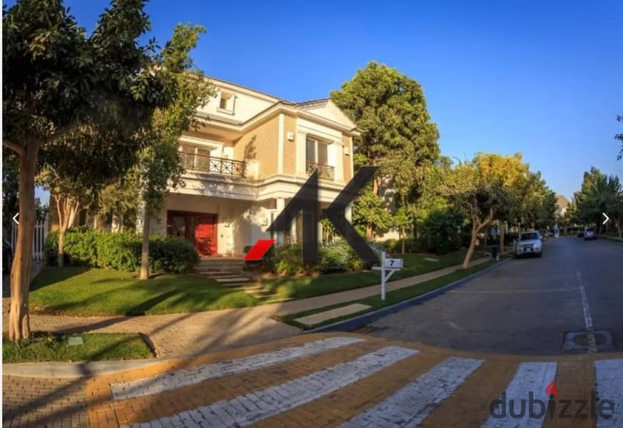 Prime Location Apartment For Sale in Mountain View Hyde Park - New Cairo 5