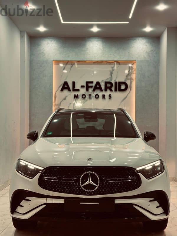 مرسيدس GLC 200 2023 AMG زيرو رخصت ولم تستخدم ادفع 1,700 وقسط الباقي 5