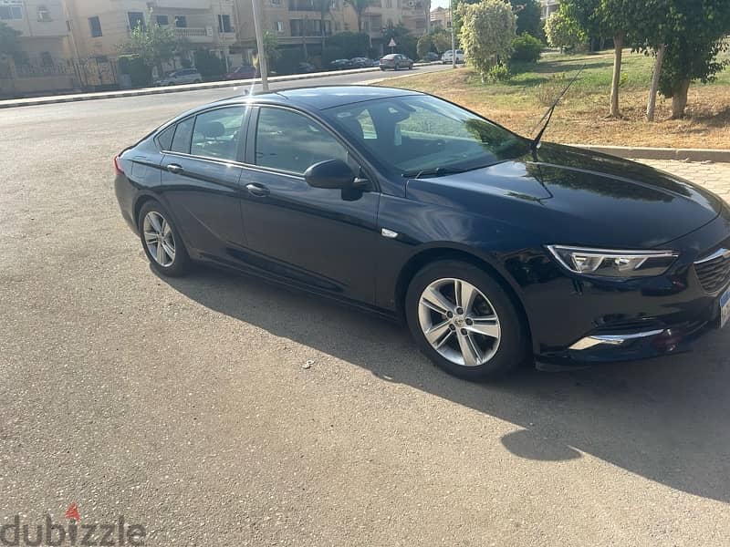 Opel Insignia 2019 3