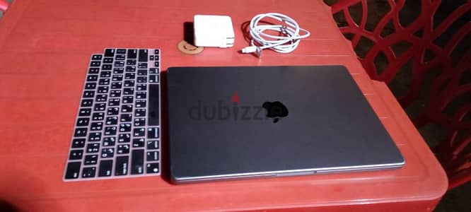 MacBook