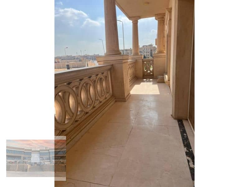 Ready to move apartment fully finished in villas area near to Dusit Al narges new cairo 1