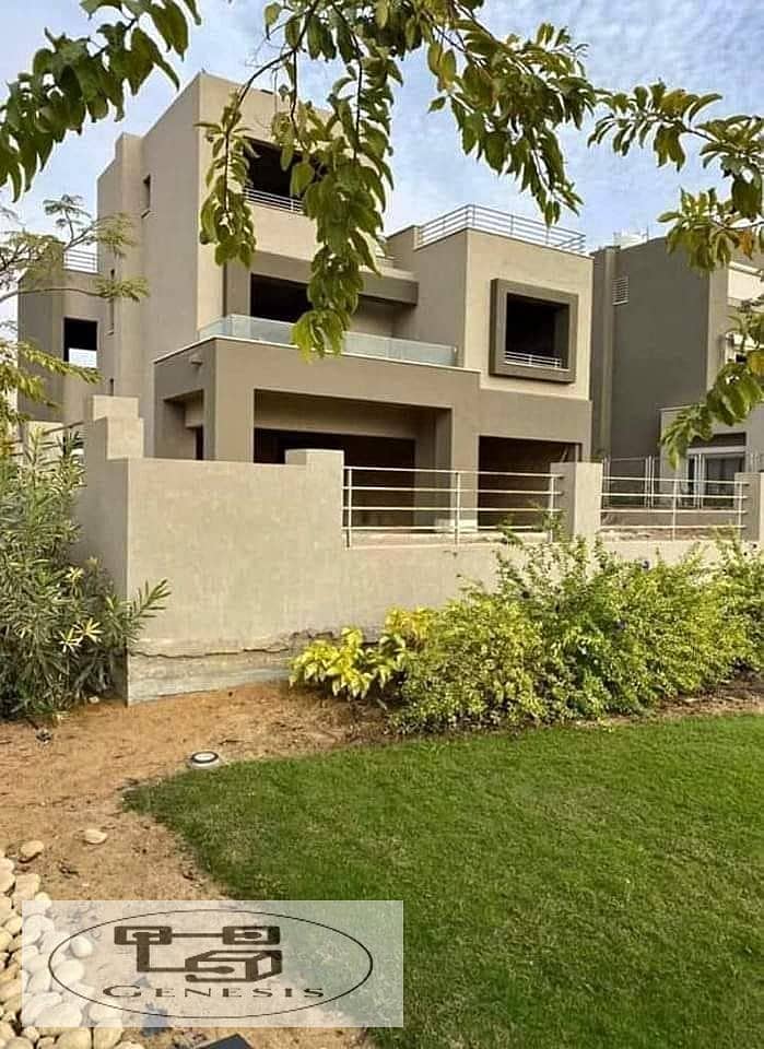 Townhouse 190m for sale in Palm Hills New Cairo with installments over the longest repayment period 9