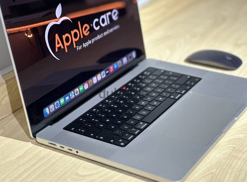 Macbook Pro M2 Max 16-inch 1