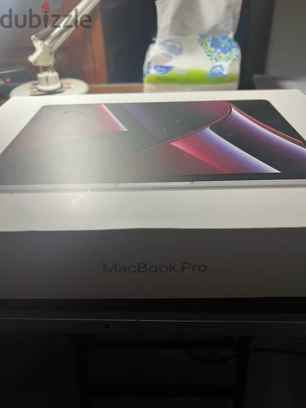 Macbook pro m2 pro 14-inch 3