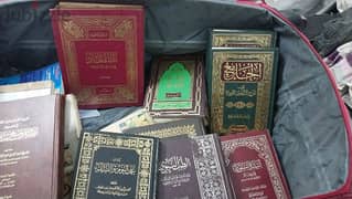 كتب ومجلدات دينية متنوعة 0