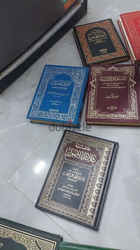 كتب ومجلدات دينية متنوعة 2