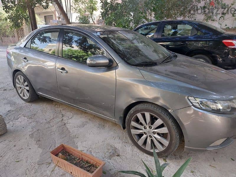 Kia Cerato 2010 5