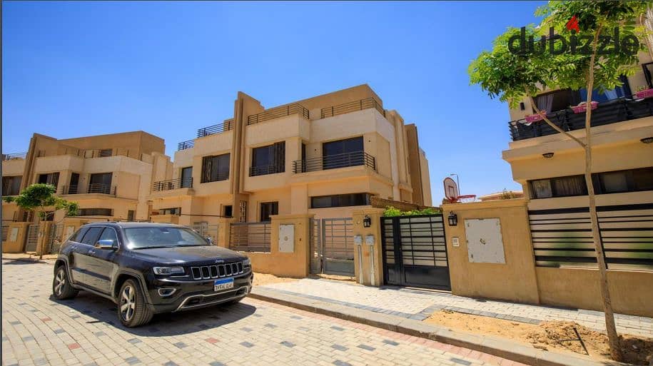 Villa house for immediate delivery, 240 sqm + 240 sqm garden, in ALMA compound, Sheikh Zayed, next to Arkan Mall and across from Americana Plaza. 10