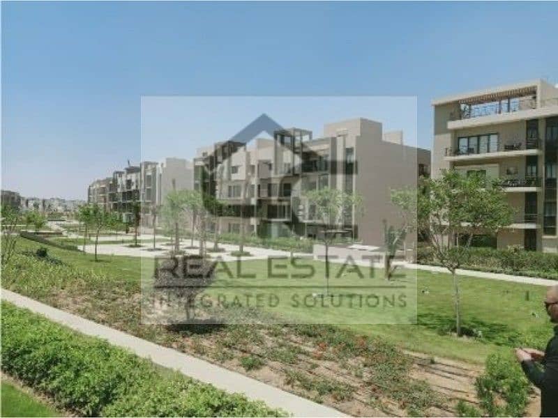 With the lowest down payment in the market, a fully finished apartment with air conditioners for sale in Fifth Square 11