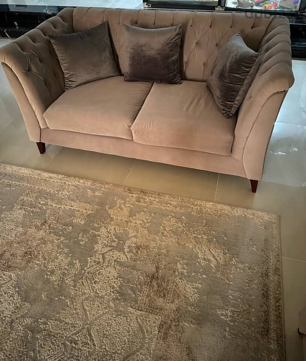 living room with barely used condition - ليفينج بحالة ممتازة بسعر مخفض 2