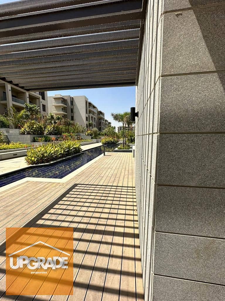 Apartment 140m ready to move full finished landscape view, in next to the 90th Street Mountain View and Palm Hills New Cairo, in the Address East 1