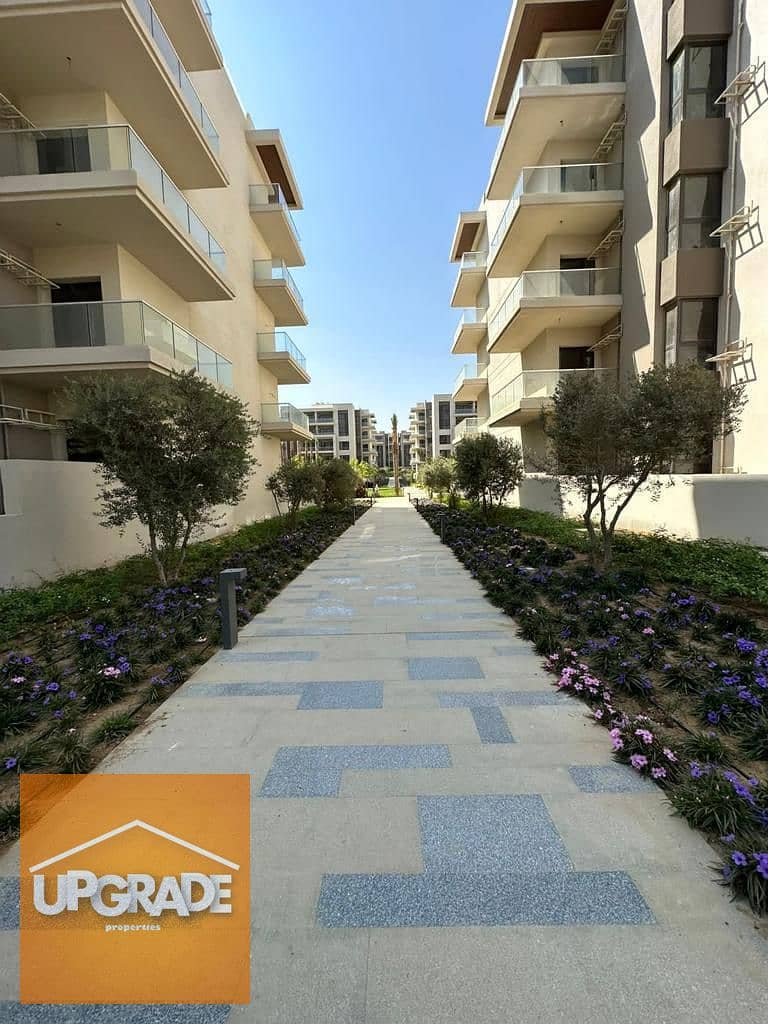 Apartment 140m ready to move full finished landscape view, in next to the 90th Street Mountain View and Palm Hills New Cairo, in the Address East 5