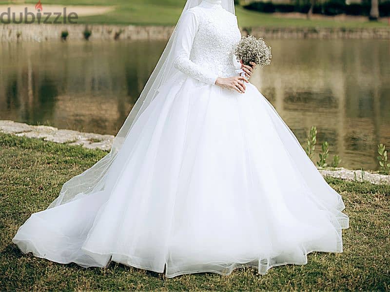 Wedding Dress with Veil and Shoes 0