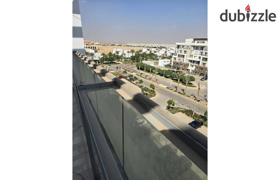 Duplex 240m Semi furnished for rent in hyde park new cairo 11