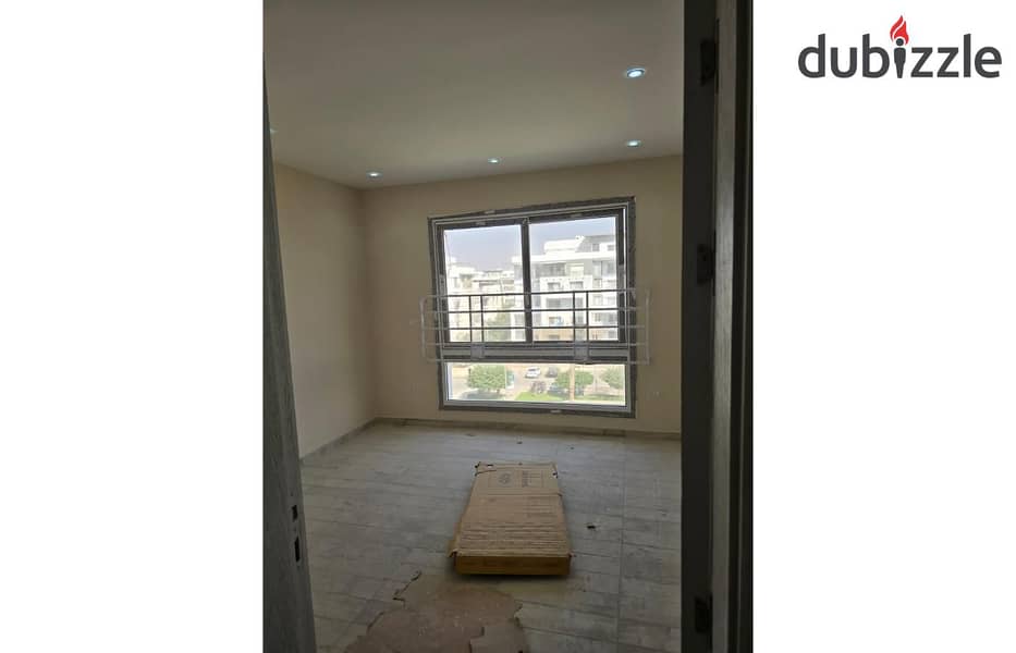 Duplex 240m Semi furnished for rent in hyde park new cairo 20