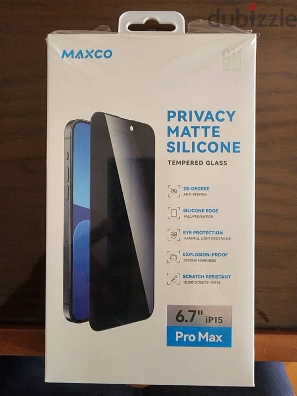 للبيع iPhone 15 Pro Max كالجديد شامل كماليات اضافية 12