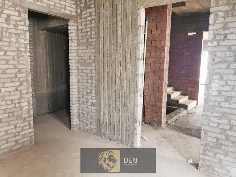 Twin house immediate delivery in Palm Hills Compound, New Cairo 5