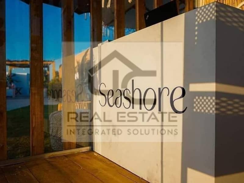 A fully finished town house View lagoon& sea for sale in Seashore Hyde Park North Coast 13