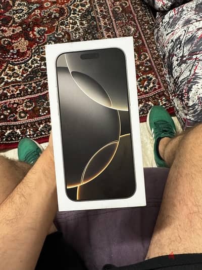 IPHONE 16 PRO Max 256gb Sealed Natural titanium