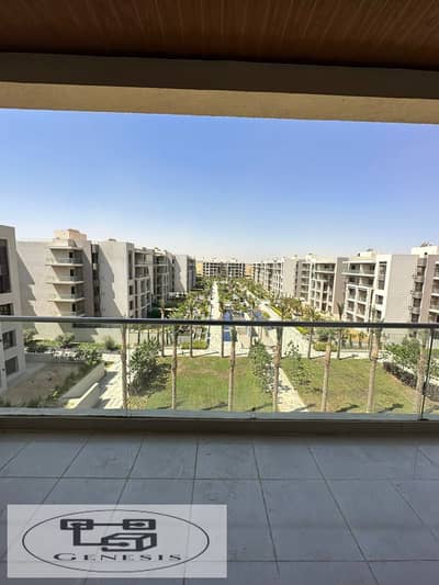 For quick sale, an apartment with immediate receipt, fully finished, 160 sqm, in the Fifth Settlement, The Address East Compound, in installments.