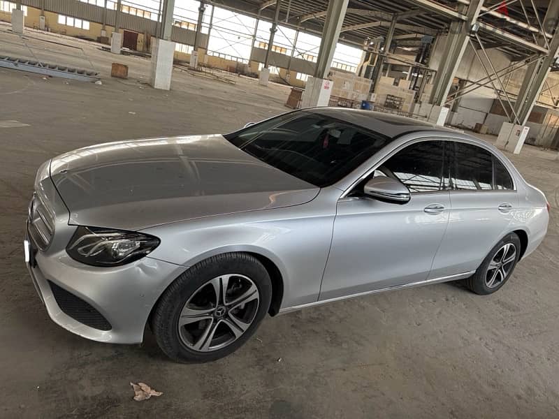 Mercedes-Benz E200 2019 4